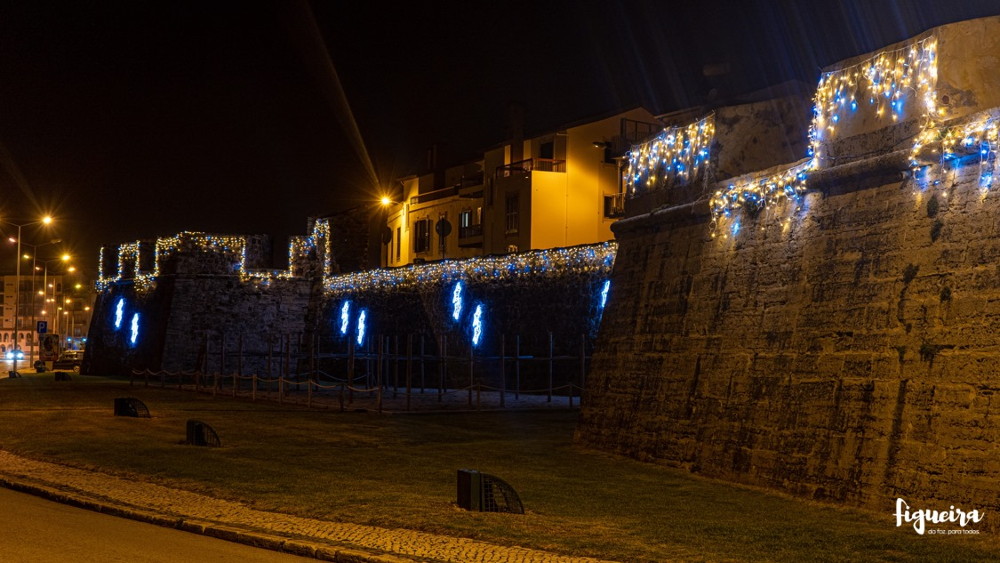 Comboio de Natal e iluminações decorativas nas freguesias