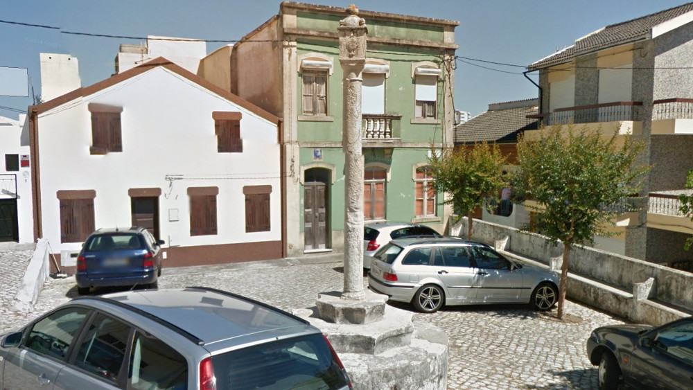 Pelourinho de Redondos / de Cima